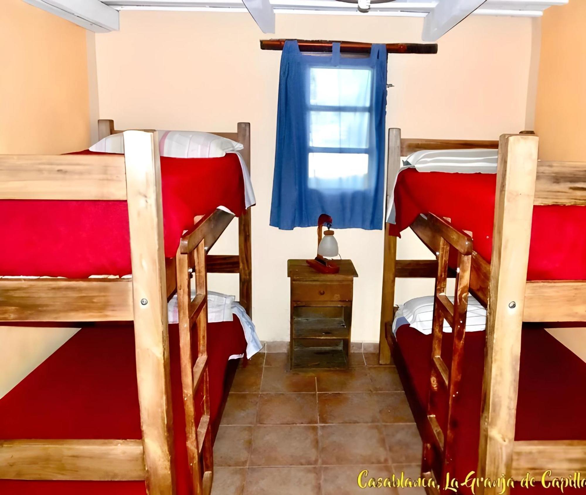 Отель Casablanca La Granja De Capilla Капилья-дель-Монте Экстерьер фото